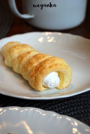 Vegan cake at Fukafe in Gdansk