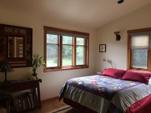 very warm and comfortable room at Someday Farm Vegan Bed and Breakfast in Freeland