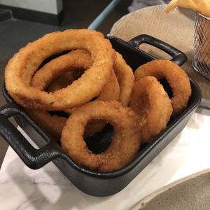 Onion rings  at Bvrger in Montreal