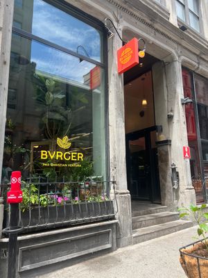 Entrance  at Bvrger in Montreal