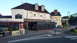 Front entrance at Le Moulin Des Saveurs in Argentan