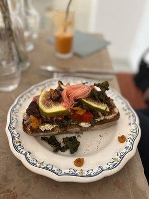 Savoury toast - 14€  at Ground to Grow in Paris