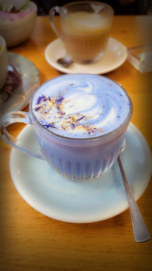 Blue Moon Latte 💙 at Ground to Grow in Paris