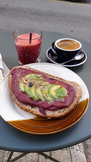 Toast with beatroot Húmus and avocado! at Caffé Berry in Valletta