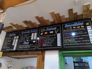 Teas, coffees, juices and smoothies at Landor's Natural in South West London