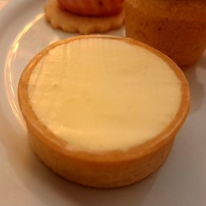 Lemon tart, omg divine at Mackintosh at the Willow in Glasgow