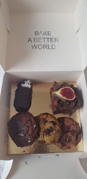 Coconut bar, chocolate brownie and cookies at Nata The Cook in Mallorca