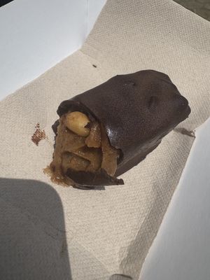 vegan Snickers  at Nata The Cook in Mallorca