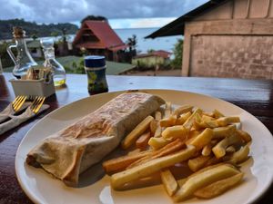 Veganer Burrito at Restaurante Mar y Bosque in Drake Bay