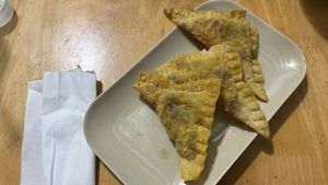 Couldn’t wait, for taking the pic - had to eat one first 😅  at Sen Vang in Nha Trang