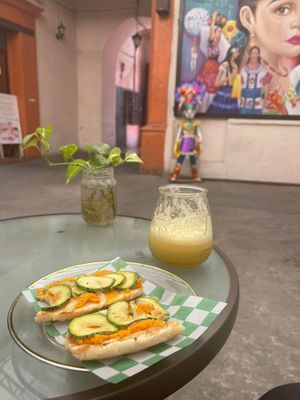 Torta verdurita y jugo de piña, naranja y limón at Citronella in Oaxaca