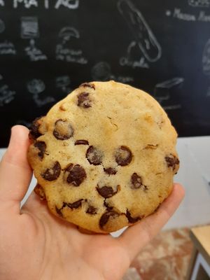 Cookie de choco y nueces vegana at ORIGEN El Raval in Mogente