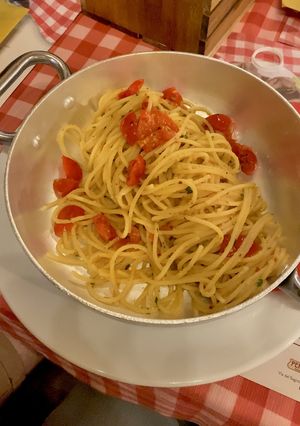 Aglio é Oglio é pomodorino pasta  at Peperoncino in Bibione