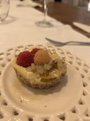 Dessert   at Au 46 en Bretagne in Benodet