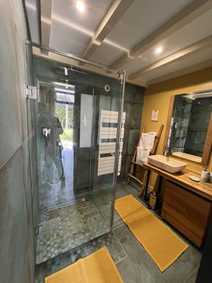 Other room Bathroom   at Au 46 en Bretagne in Benodet