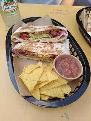 Vegan burrito at The Vexican - Pop-up in Leuven