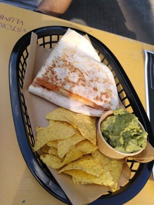 Vegan quesedilla at The Vexican - Pop-up in Leuven