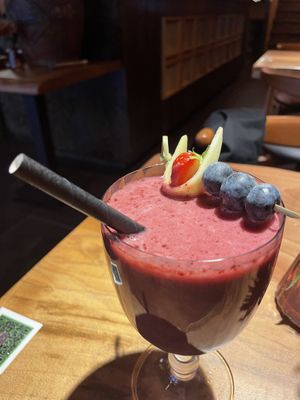 Blueberry banana lassi  at Mido Sakura Vegan in Berlin