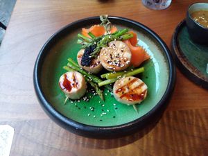 Mushroom scallops at Mido Sakura Vegan in Berlin