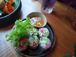 Summer rolls at Mido Sakura Vegan in Berlin