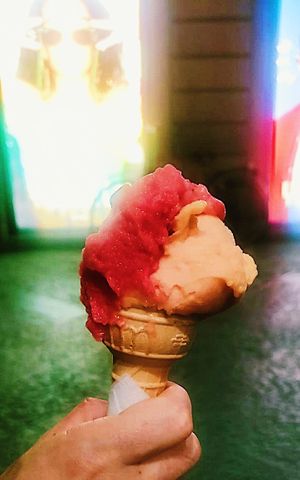 Cocomero e pesca!   at Perche No in Florence