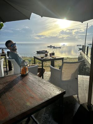   at LeMo Beach Café in Denpasar