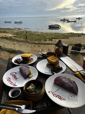   at LeMo Beach Café in Denpasar