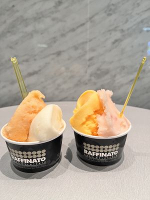 Persimmon & Green Apple / Orange & Apple  at Bar & Gelateria Raffinato in Osaka