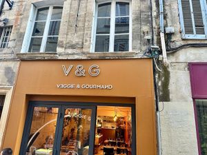   at V&G in Avignon