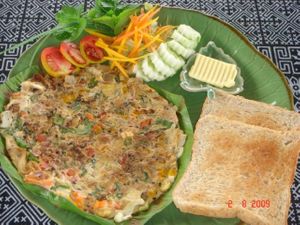 Omelette at Bueng Pai Farm Restaurant in Pai