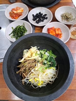 Bibimbap without egg, meat and spicy souce at Korean Soy Silken Tofu 우리콩순두부 in Busan