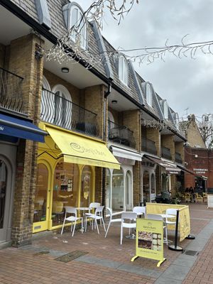   at Benji's Buns in West London