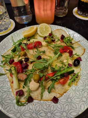 Knolselderij carpaccio at Robuust in Zutendaal
