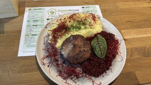 Nieloniak   at GreenHouse Bistro Wegańskie in Jelenia Gora