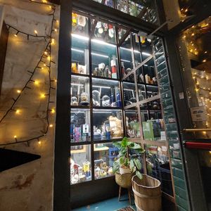 Un locale davvero particolare. Bellissimo at Frangipane Garden Restaurant in San Benedetto Del Tronto