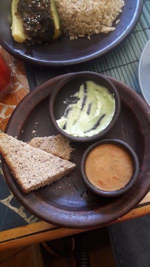 pancito para picar 😋 at Govindas in La Serena