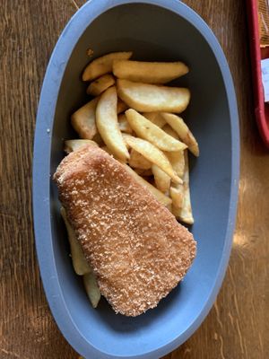 Vegan fish and chips  at Disneyland - Toad Hall Restaurant in Chessy