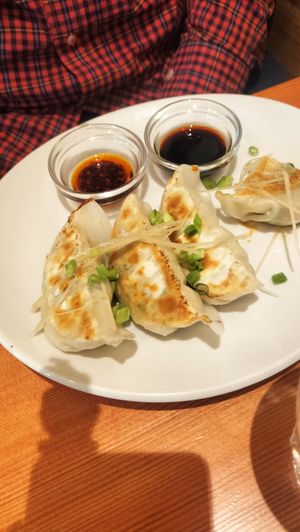 Gyoza at Alishan Park アリサンパーク in Tokyo