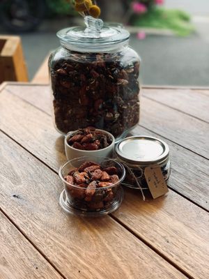 Maple Nuts at Alishan Park アリサンパーク in Tokyo