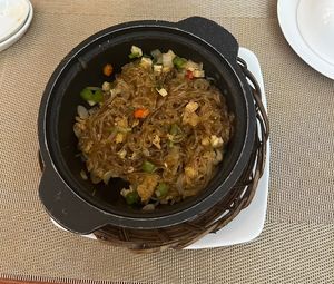 nicht mehr original portionsgröße  at Bà Xã in Ho Chi Minh City