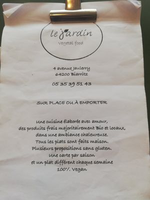 August menu at Le Jardin in Biarritz