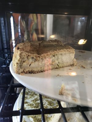 Típica tarta vasca versión vegana. Buenísima!   at Le Jardin in Biarritz