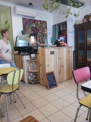  at Le Jardin in Biarritz