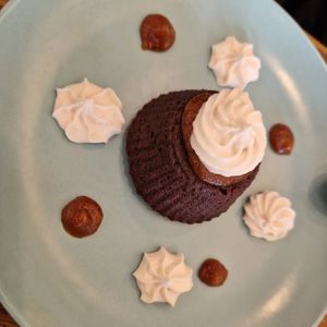  at Le Jardin in Biarritz