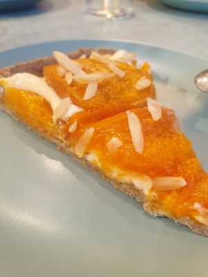  at Le Jardin in Biarritz