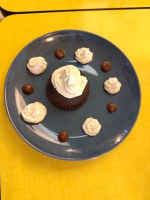  at Le Jardin in Biarritz