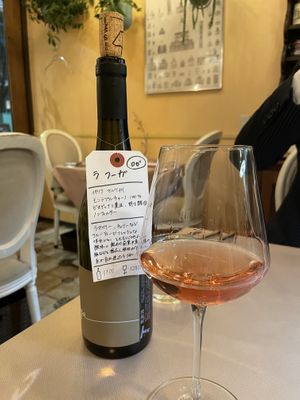   at momento - モメント in Tokyo