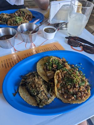3 X vegan taco options at Taqueria De La Union in Merida