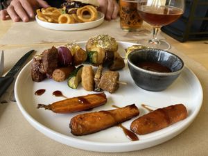 Spiedini con patate speziate e carote in agrodolce  at Rutz in Somma Lombardo