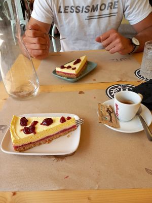 Dolcettiiii at Rutz in Somma Lombardo